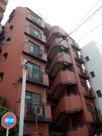 セザール三ノ輪の外観