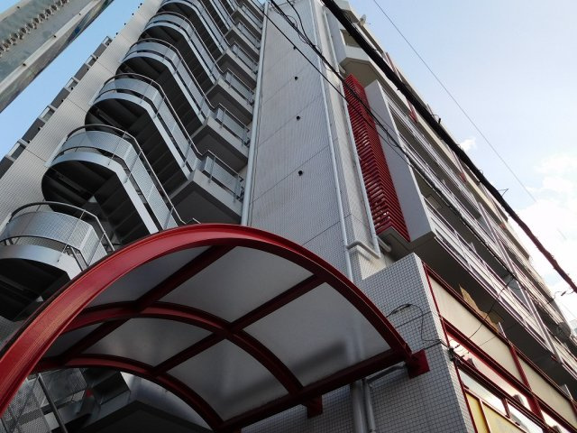 ライオンズマンション白山駅前の外観