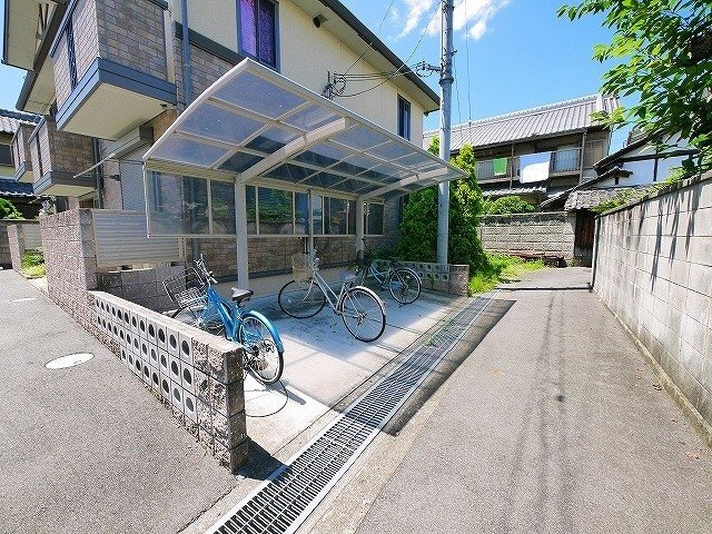 カクタス　フローラ(筒井町1652-1)のその他共用部分|自転車置き場