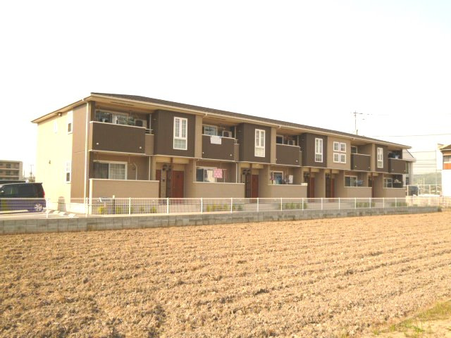 倉敷市北畝４丁目のアパートの外観