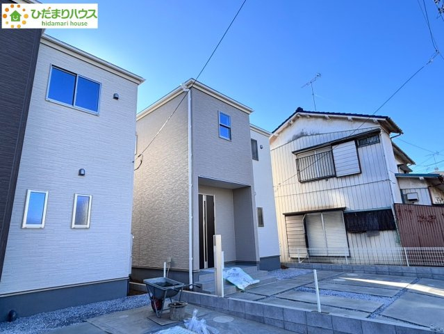 蓮田市閏戸　第4　新築一戸建て　リーブルガーデン　02の外観