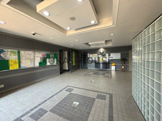 【エントランス】 | ライオンズマンション姫路西今宿 | 建物の内部です