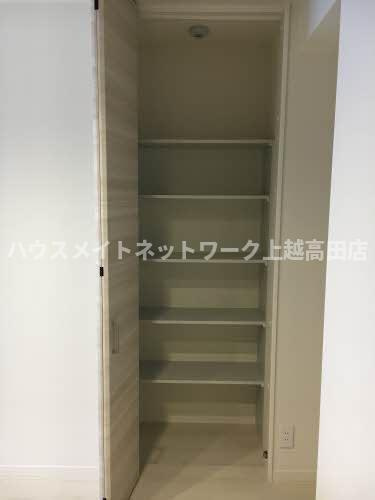 マストテラス上越春日野 Ｂの収納|収納