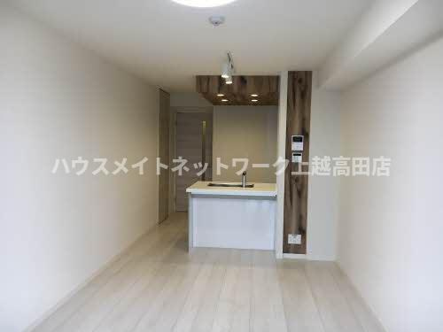 マストテラス上越春日野 Ｂの内装|LDK13.0帖