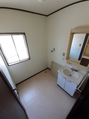 テラスコート野口の洗面所|使いやすい洗面所です