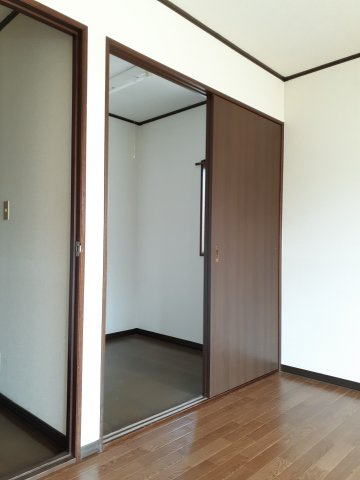 テラスコート野口の収納|便利な収納スペースです