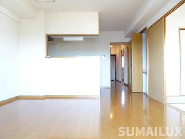 熊本市東区戸島６丁目の賃貸マンションの居間・リビング