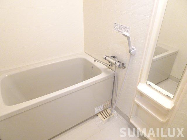 熊本市東区戸島６丁目の賃貸マンションの浴室