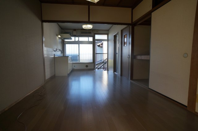 三和マンションの居間・リビング