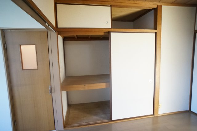 三和マンションの収納