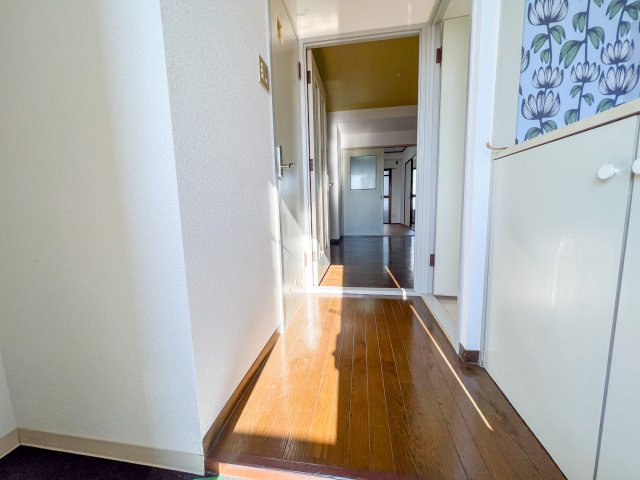 ミタカホーム８番の玄関