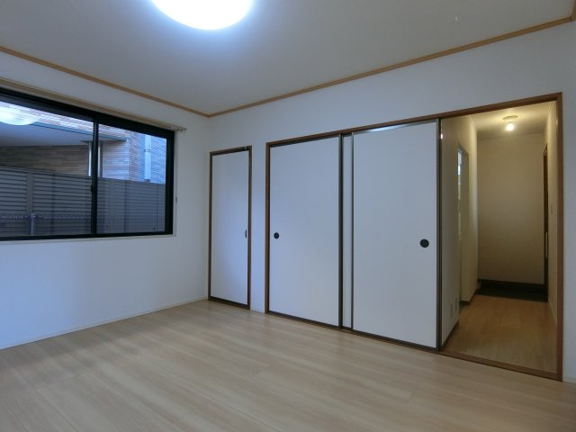 グッドワンの洋室