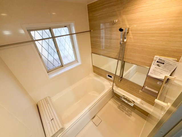 三郷市　早稲田6丁目　中古戸建の浴室|ゆったり過ごせるお風呂です