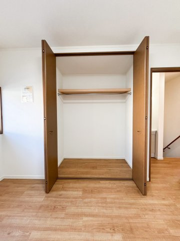 三郷市　早稲田6丁目　中古戸建の収納|大きなスペースがあり、収納には困りません