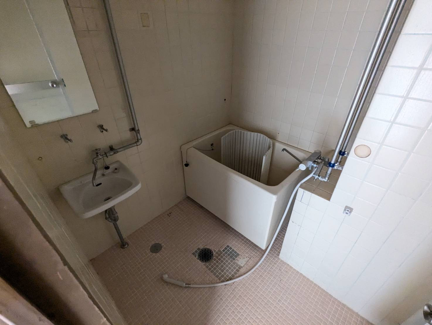 オーシャンビュー浦見の浴室