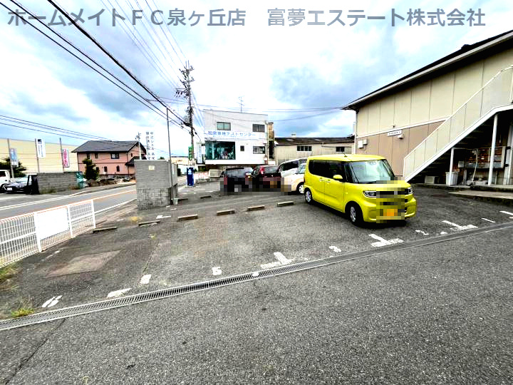 アーバンハイツⅡの駐車場