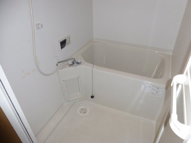 神和町壱番館の浴室