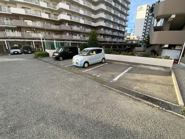 神戸市兵庫区西出町１丁目の賃貸マンション