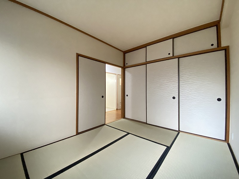 神戸市兵庫区西出町１丁目の賃貸マンションの内装|和室