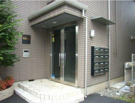 【エントランス】
