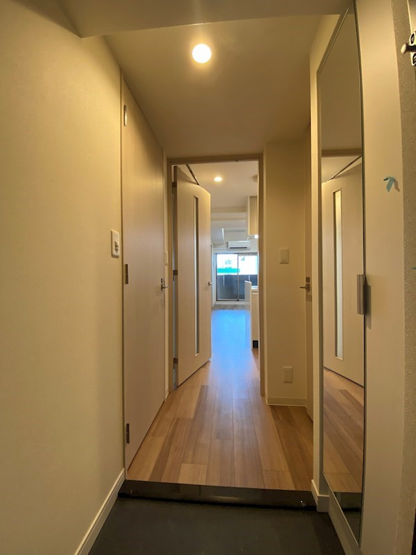 プレサンス兵庫ヴィアーレの玄関