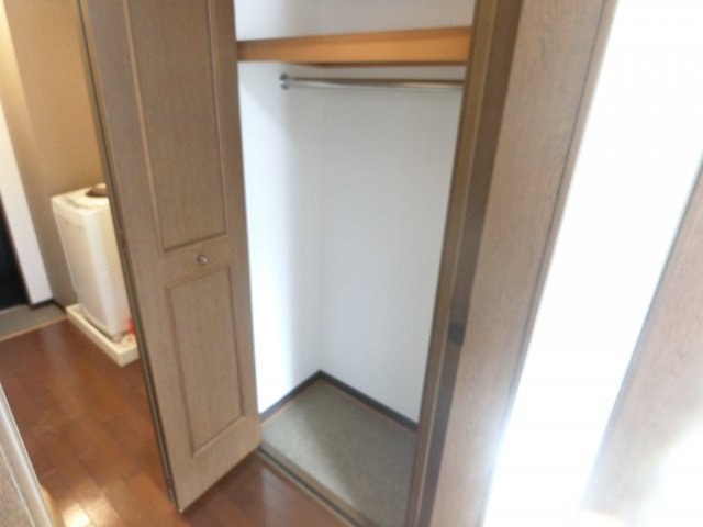 グリンヒルズの収納|同物件別部屋イメージ写真