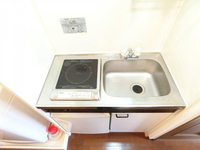 グリンヒルズのキッチン|同物件別部屋イメージ写真