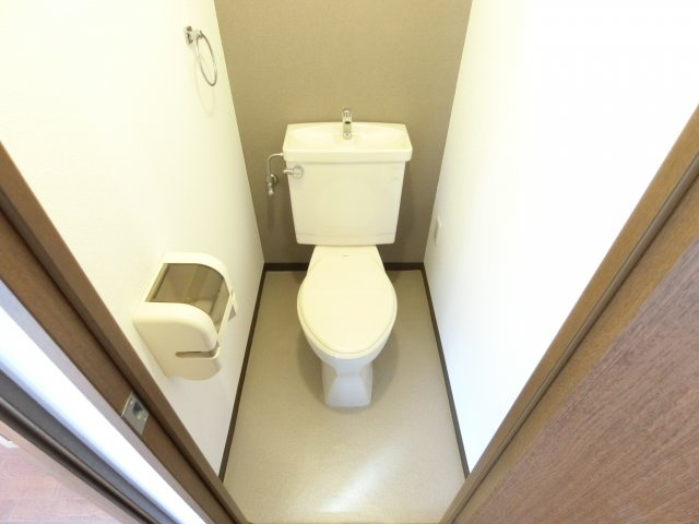 グリンヒルズのトイレ|同物件別部屋イメージ写真