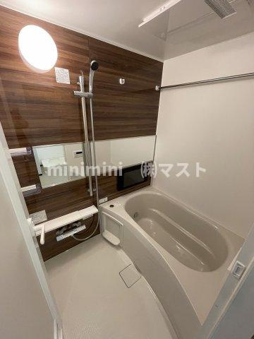 プレジオ鎗屋町の浴室