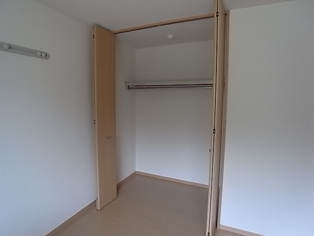 神戸市北区山田町下谷上字芝のアパート