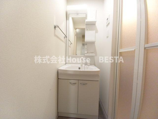 Cion KOBE WESTの独立洗面台