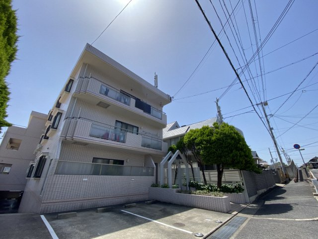 サンビルダー西岡本パレス