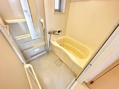 【浴室】 | 豊中市春日町4丁目貸家