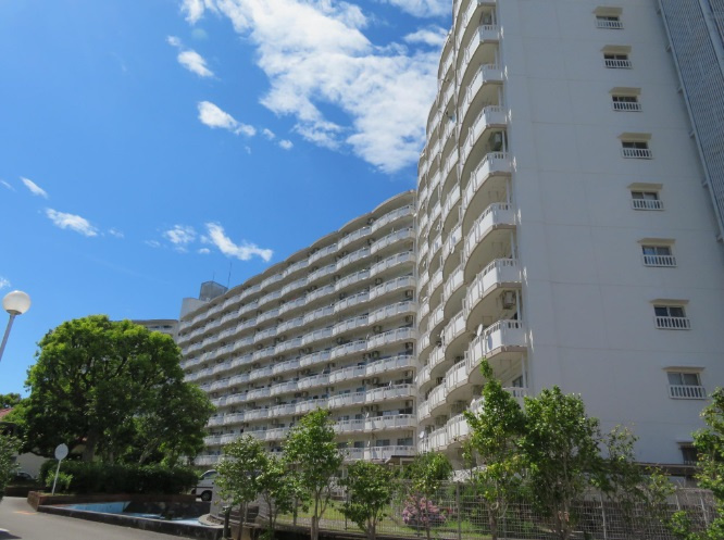 鴨部　鏡川コーポ 　Ａ棟の外観