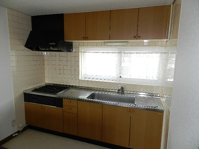 登別市中央町4丁目2-16戸建のキッチン