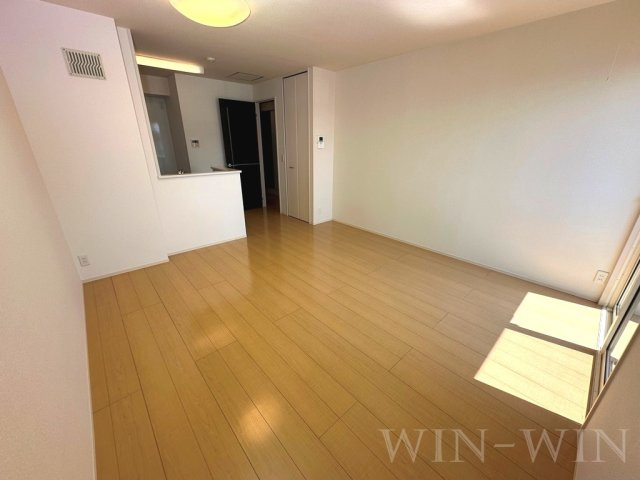 ハイム杉山 A棟の居間・リビング