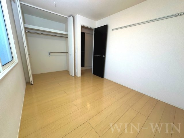 ハイム杉山 A棟の寝室