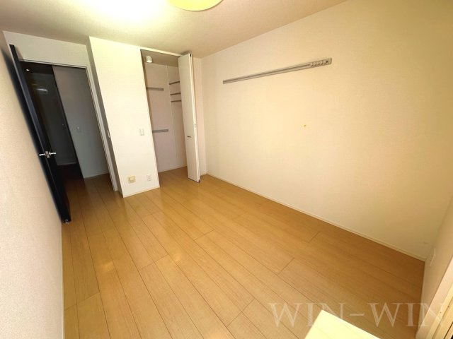 ハイム杉山 A棟の寝室