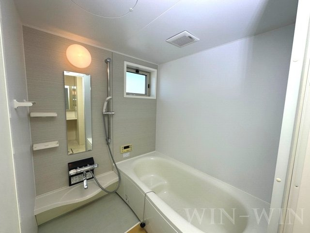 ハイム杉山 A棟の浴室