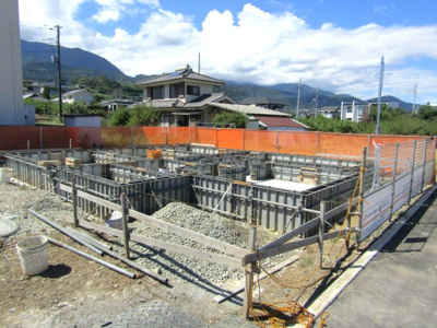 【外観】 | ブルーミングガーデン南アルプス市山寺3期　1号棟 | 外観です