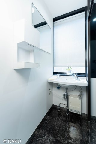  | 西新橋中ビル