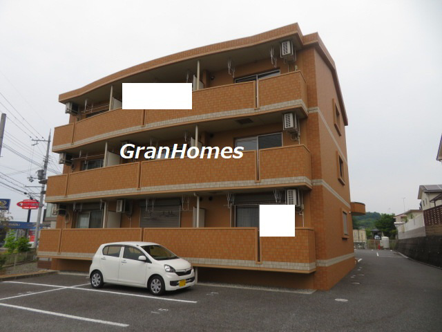 アーバン・フラッツ加西