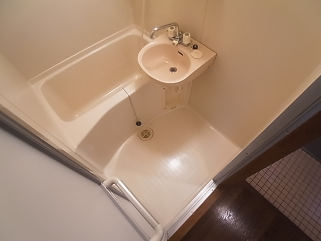 神戸市須磨区多井畑東町の賃貸マンションの浴室|浴室