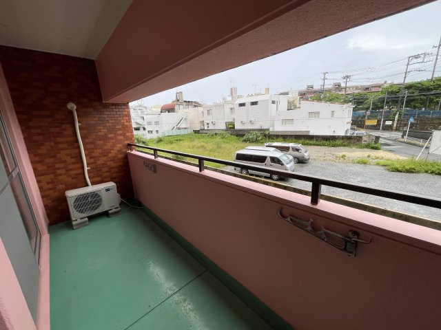 ライオンズマンション首里第２【202号】の展望