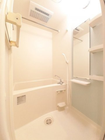 ウィンドワードの浴室