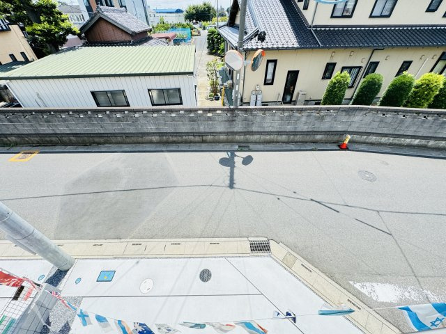 八潮市古新田新築戸建【中川小学校：8分】の展望|バルコニーより道路側眺望