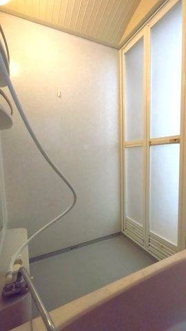  東大阪市東山町　中古戸建の浴室