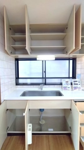  東大阪市東山町　中古戸建のキッチン