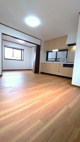  東大阪市東山町　中古戸建の居間・リビング