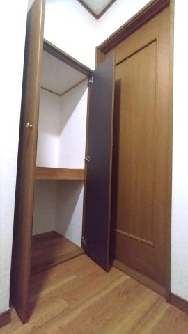  東大阪市東山町　中古戸建の内装